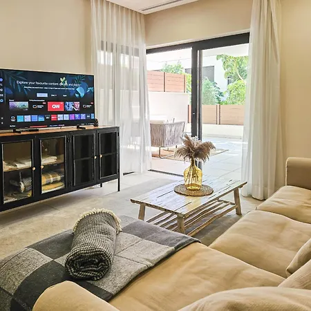 Two Bedroom In Jardiana Lotus In Apartment