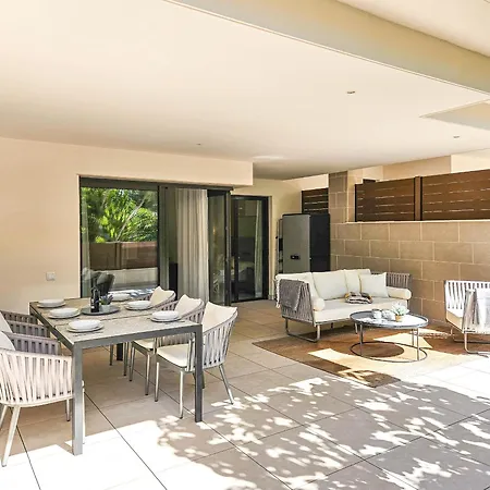Two Bedroom In Jardiana Lotus In Apartment