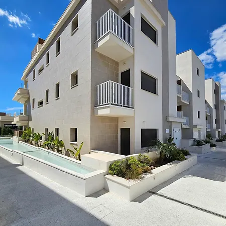 Apartment Two Bedroom In Jardiana Lotus In *